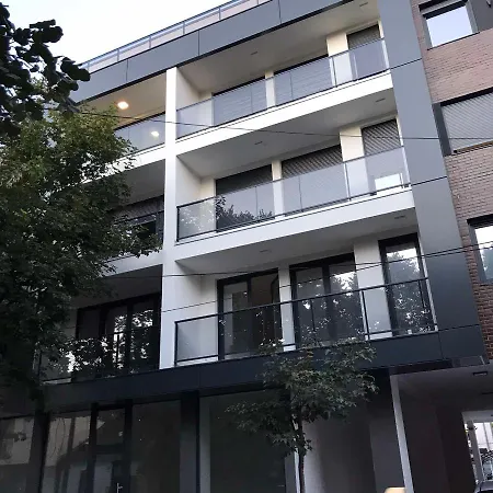 Nina * Βάλιεβο