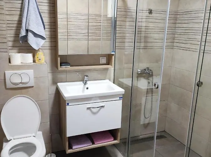 Nina * ヴァリェヴォ